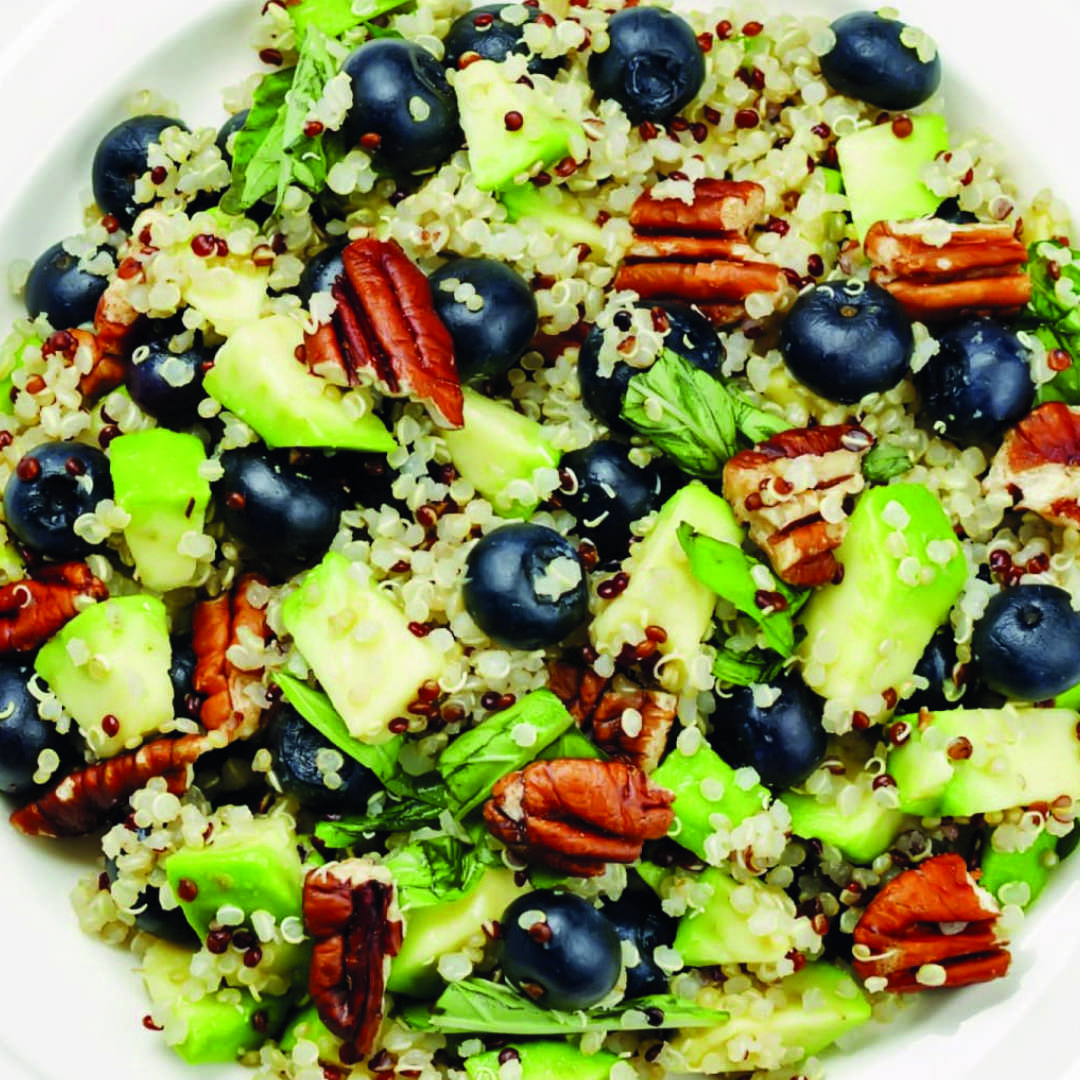 Pane, avocado e confettura Hero Light ai Frutti di Bosco